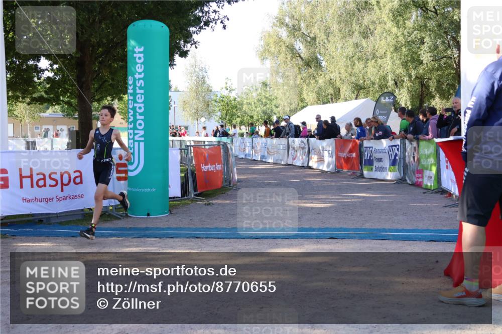 07.09.2025 - 19. Norderstedt Triathlon Zöllner http://msf.ph/oto/8770655 07.09.2025 09:47:27 Ziel 568 meine-sportfotos.de