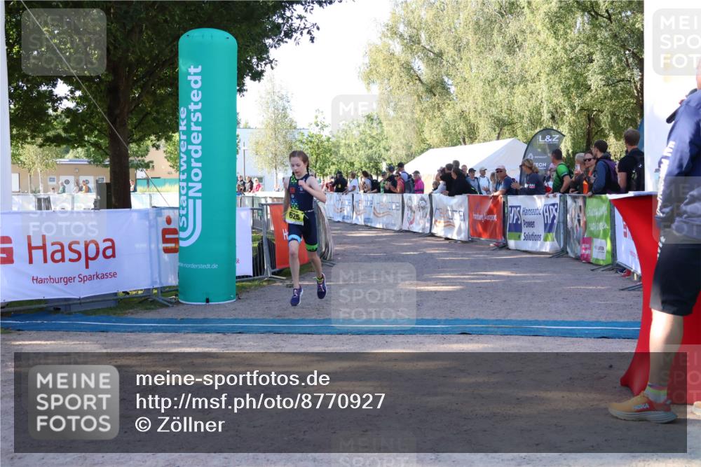 07.09.2025 - 19. Norderstedt Triathlon Zöllner http://msf.ph/oto/8770927 07.09.2025 09:48:39 Ziel 603, 625 meine-sportfotos.de
