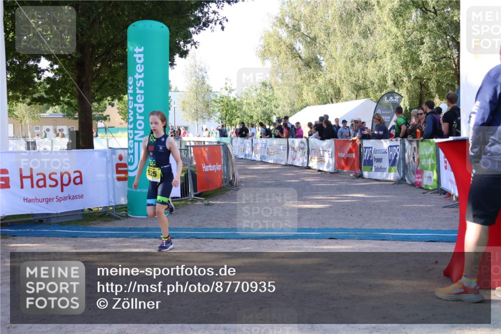 07.09.2025 - 19. Norderstedt Triathlon Zöllner http://msf.ph/oto/8770935 07.09.2025 09:48:40 Ziel 625 meine-sportfotos.de