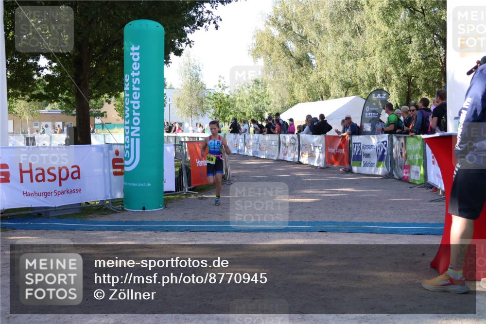 07.09.2025 - 19. Norderstedt Triathlon Zöllner http://msf.ph/oto/8770945 07.09.2025 09:48:48 Ziel 569 meine-sportfotos.de