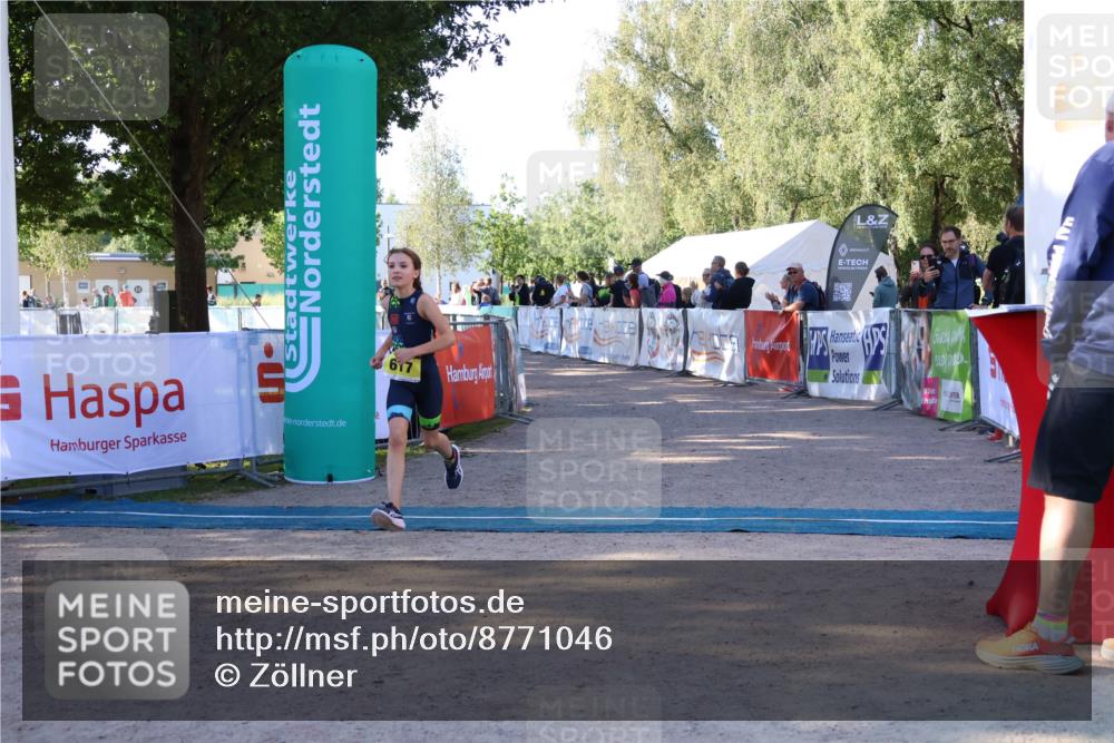 07.09.2025 - 19. Norderstedt Triathlon Zöllner http://msf.ph/oto/8771046 07.09.2025 09:49:16 Ziel 617 meine-sportfotos.de