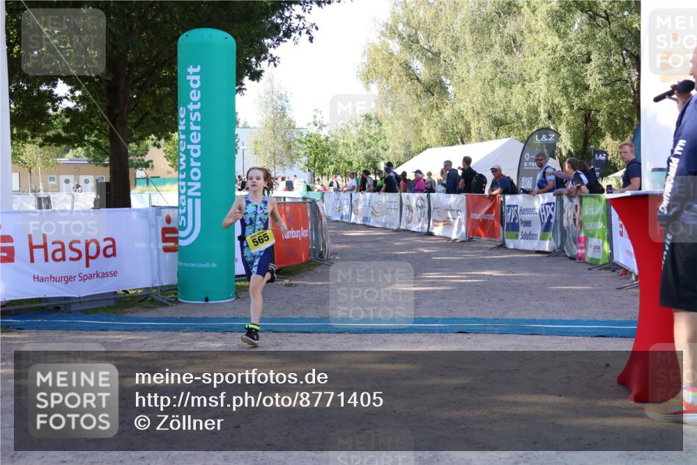 07.09.2025 - 19. Norderstedt Triathlon Zöllner http://msf.ph/oto/8771405 07.09.2025 09:50:36 Ziel 565 meine-sportfotos.de