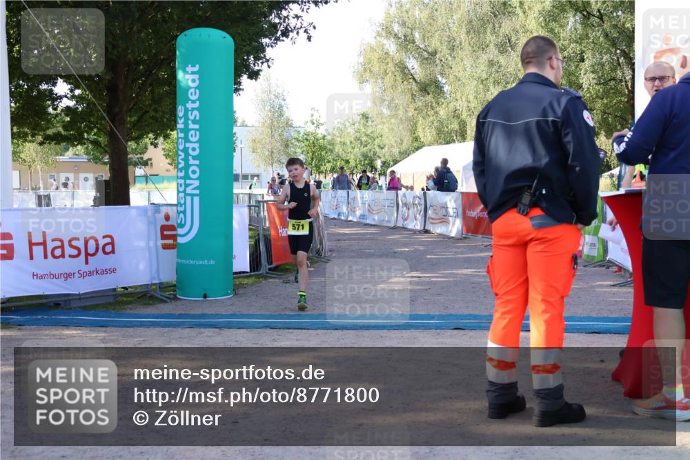 07.09.2025 - 19. Norderstedt Triathlon Zöllner http://msf.ph/oto/8771800 07.09.2025 09:54:59 Ziel 571 meine-sportfotos.de