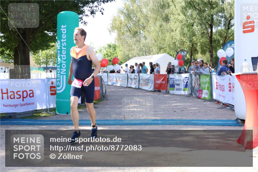 07.09.2025 - 19. Norderstedt Triathlon Zöllner http://msf.ph/oto/8772083 07.09.2025 10:42:04 Ziel 1132 meine-sportfotos.de