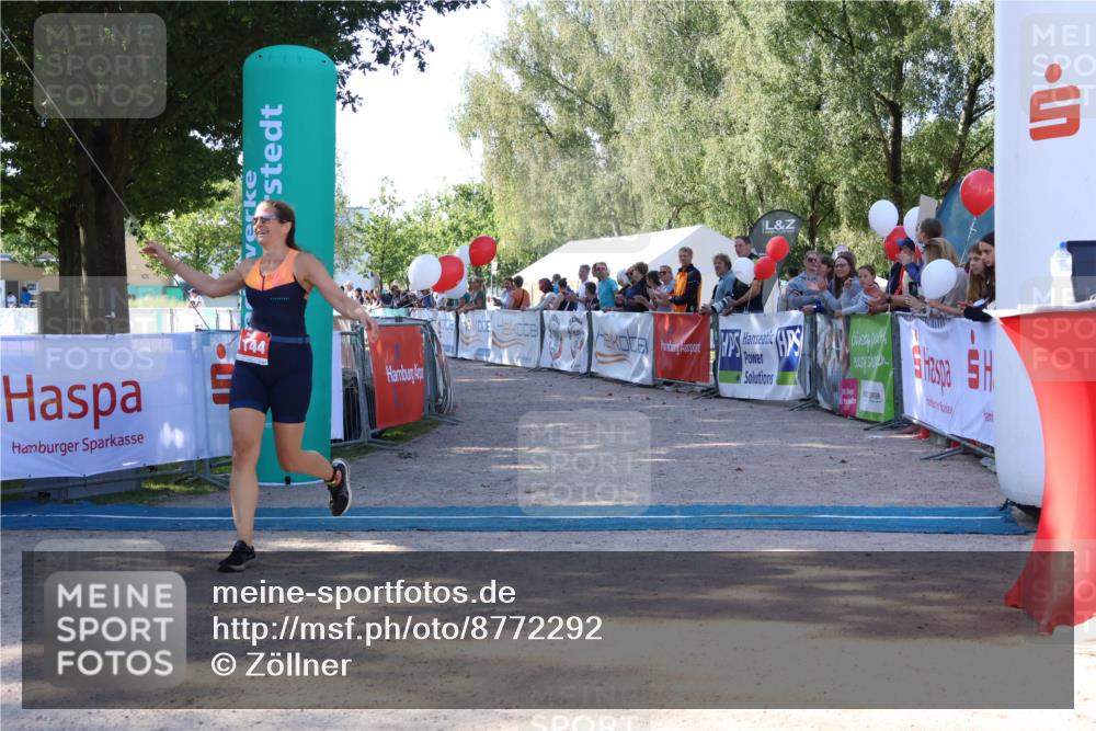 07.09.2025 - 19. Norderstedt Triathlon Zöllner http://msf.ph/oto/8772292 07.09.2025 10:47:28 Ziel 1144 meine-sportfotos.de