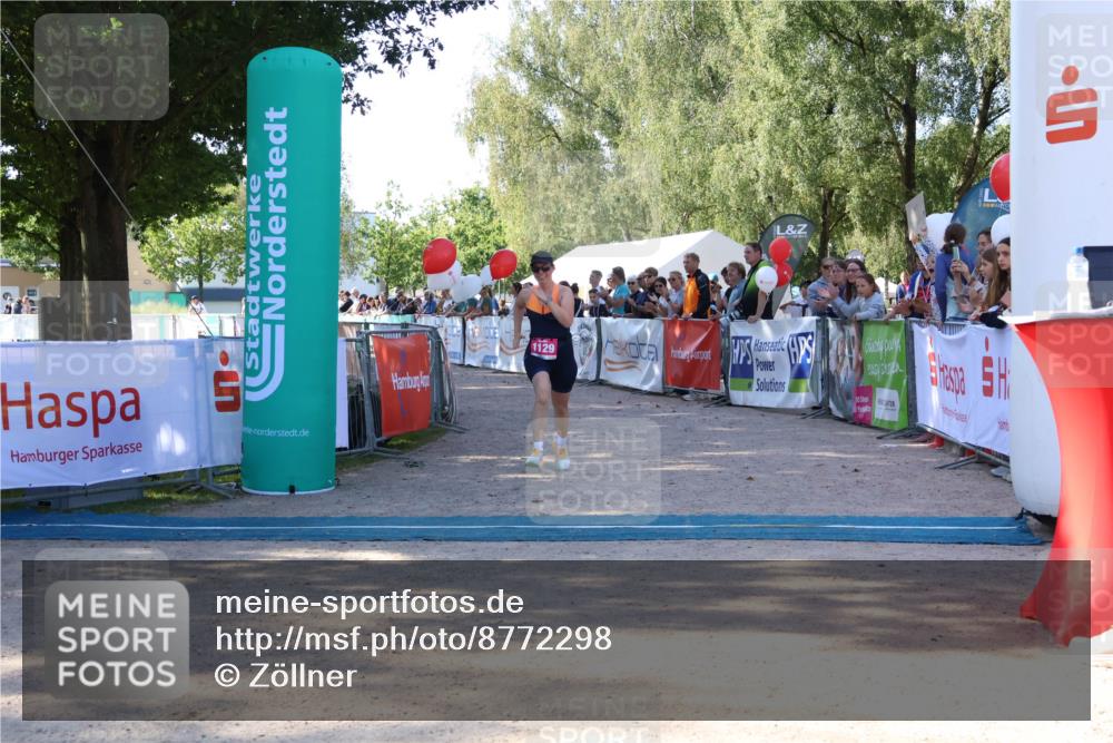 07.09.2025 - 19. Norderstedt Triathlon Zöllner http://msf.ph/oto/8772298 07.09.2025 10:47:43 Ziel 1129 meine-sportfotos.de