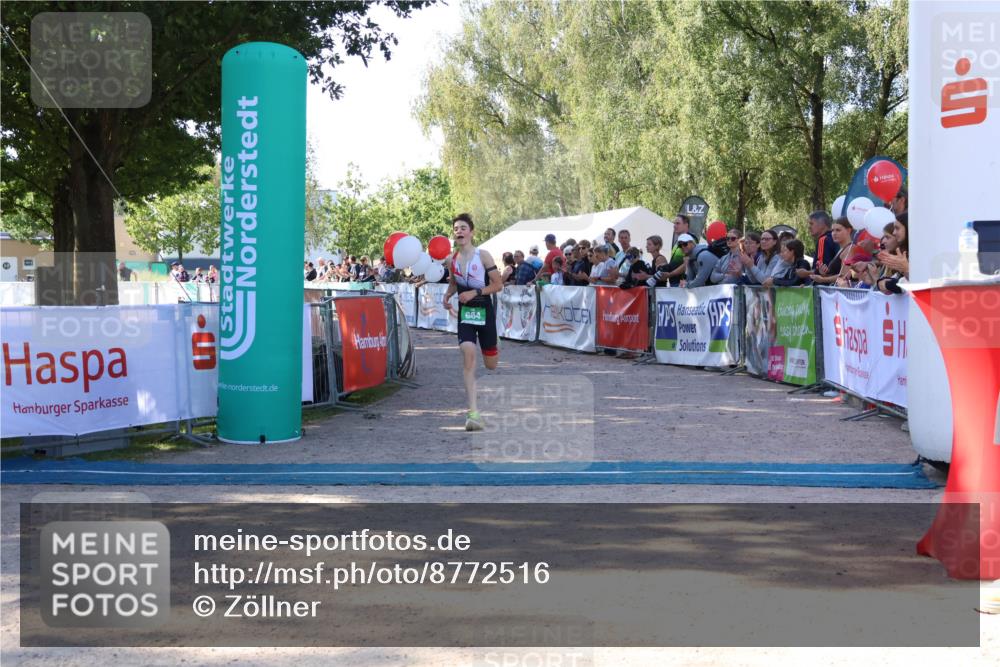 07.09.2025 - 19. Norderstedt Triathlon Zöllner http://msf.ph/oto/8772516 07.09.2025 10:50:14 Ziel 664 meine-sportfotos.de