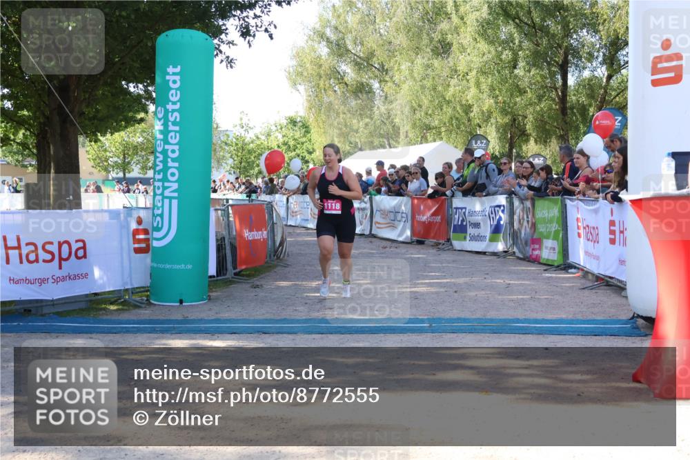 07.09.2025 - 19. Norderstedt Triathlon Zöllner http://msf.ph/oto/8772555 07.09.2025 10:50:30 Ziel 1118 meine-sportfotos.de