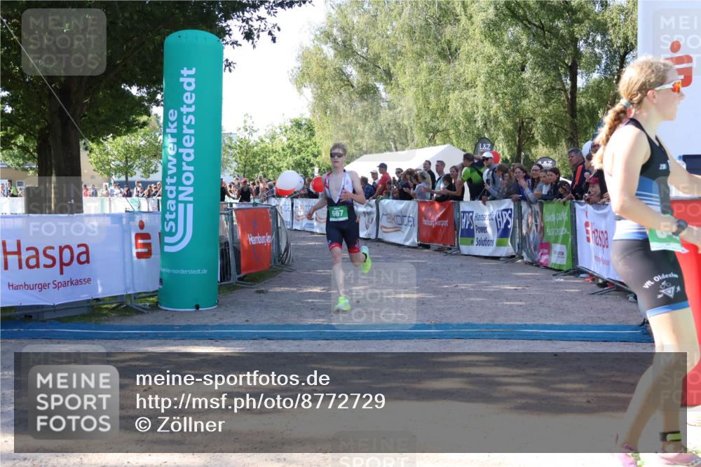 07.09.2025 - 19. Norderstedt Triathlon Zöllner http://msf.ph/oto/8772729 07.09.2025 10:52:14 Ziel 667, 1146 meine-sportfotos.de