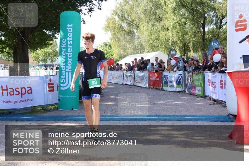 07.09.2025 - 19. Norderstedt Triathlon Zöllner http://msf.ph/oto/8773041 07.09.2025 10:54:22 Ziel 93, 118 meine-sportfotos.de