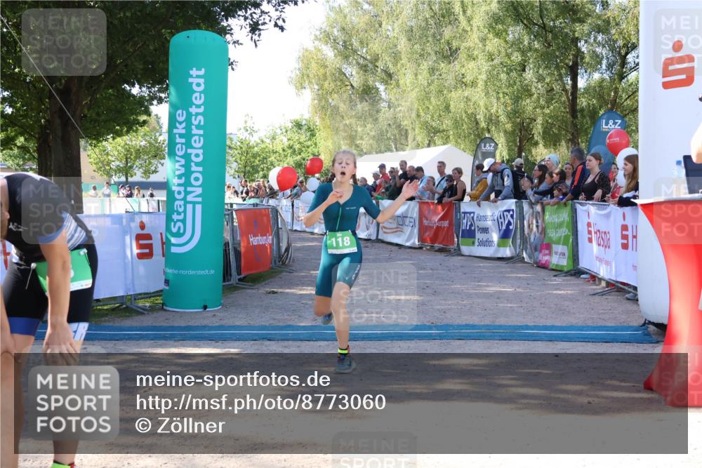 07.09.2025 - 19. Norderstedt Triathlon Zöllner http://msf.ph/oto/8773060 07.09.2025 10:54:27 Ziel 118 meine-sportfotos.de