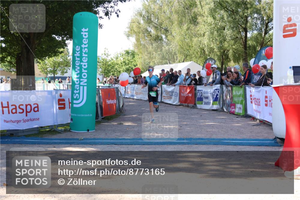 07.09.2025 - 19. Norderstedt Triathlon Zöllner http://msf.ph/oto/8773165 07.09.2025 10:55:36 Ziel 685 meine-sportfotos.de