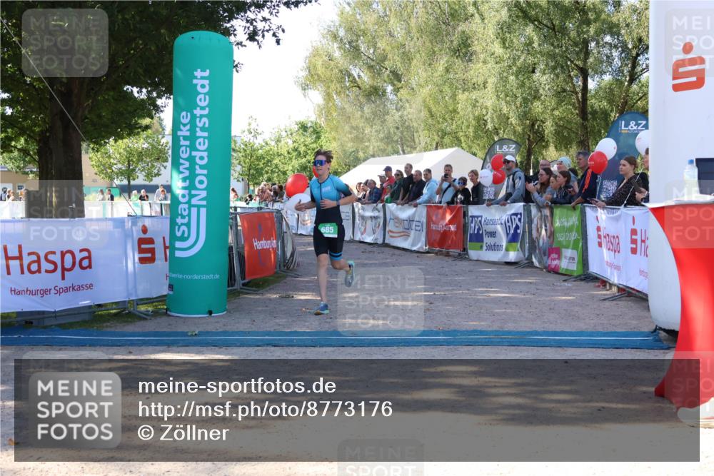 07.09.2025 - 19. Norderstedt Triathlon Zöllner http://msf.ph/oto/8773176 07.09.2025 10:55:37 Ziel 685 meine-sportfotos.de