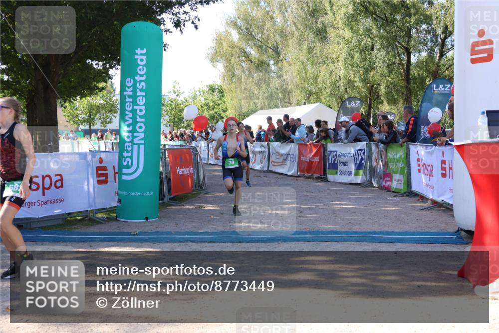 07.09.2025 - 19. Norderstedt Triathlon Zöllner http://msf.ph/oto/8773449 07.09.2025 10:56:37 Ziel 70, 102, 682 meine-sportfotos.de