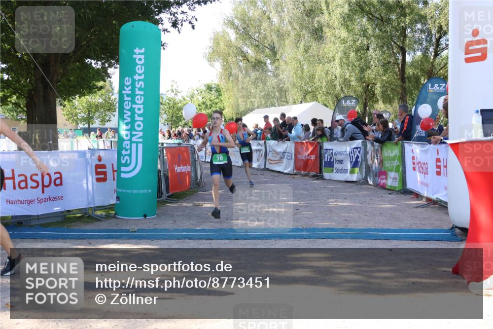 07.09.2025 - 19. Norderstedt Triathlon Zöllner http://msf.ph/oto/8773451 07.09.2025 10:56:37 Ziel 70, 102, 682 meine-sportfotos.de