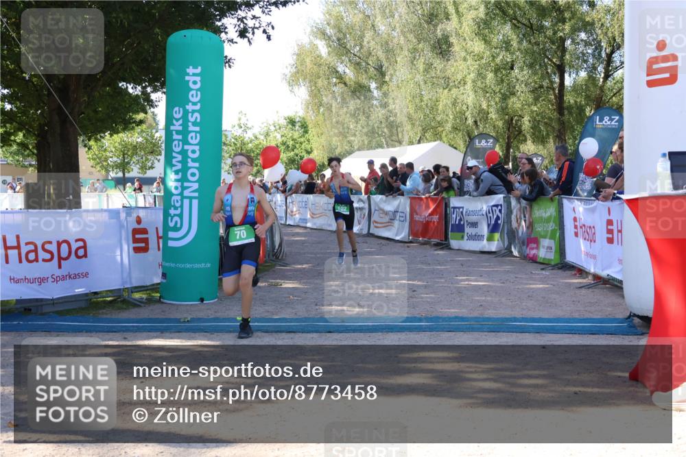 07.09.2025 - 19. Norderstedt Triathlon Zöllner http://msf.ph/oto/8773458 07.09.2025 10:56:38 Ziel 70, 102, 682 meine-sportfotos.de