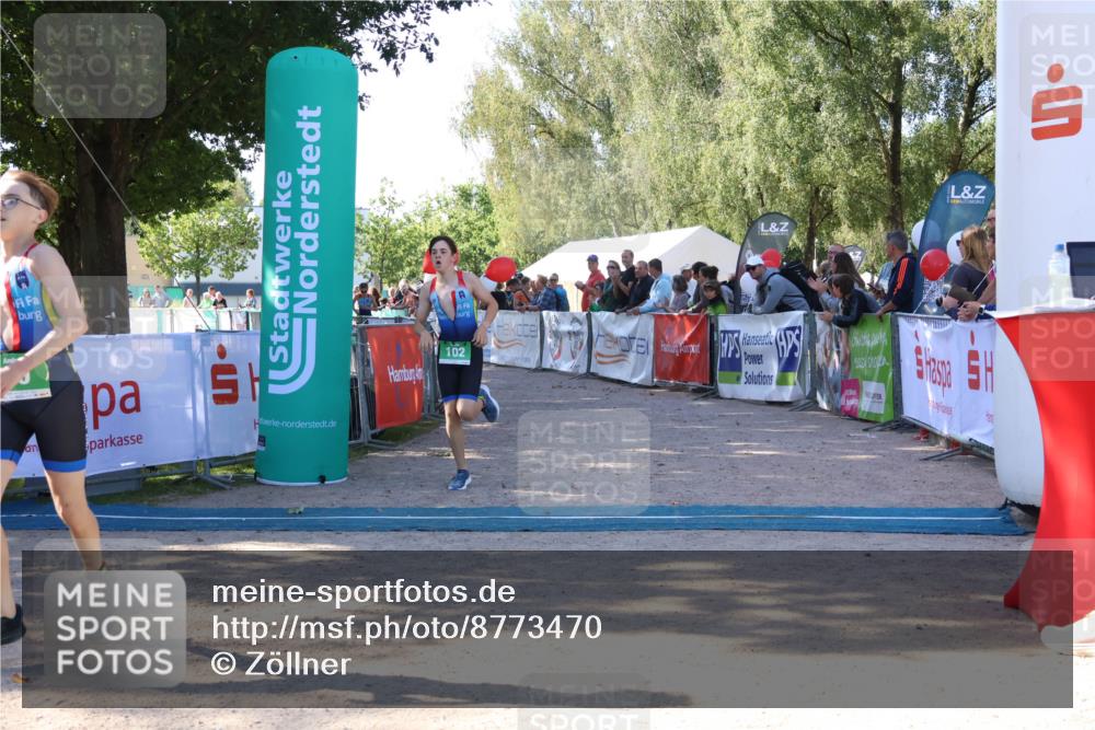 07.09.2025 - 19. Norderstedt Triathlon Zöllner http://msf.ph/oto/8773470 07.09.2025 10:56:39 Ziel 70, 76, 102, 682 meine-sportfotos.de