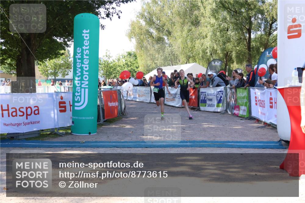 07.09.2025 - 19. Norderstedt Triathlon Zöllner http://msf.ph/oto/8773615 07.09.2025 10:57:31 Ziel 58, 126, 636 meine-sportfotos.de