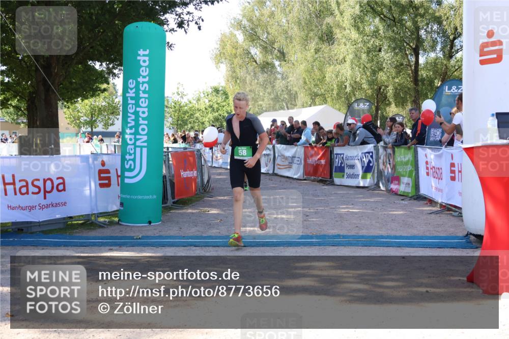 07.09.2025 - 19. Norderstedt Triathlon Zöllner http://msf.ph/oto/8773656 07.09.2025 10:57:37 Ziel 58, 125, 126, 636 meine-sportfotos.de