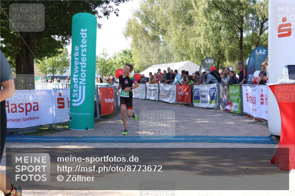 07.09.2025 - 19. Norderstedt Triathlon Zöllner http://msf.ph/oto/8773672 07.09.2025 10:57:39 Ziel 58, 125 meine-sportfotos.de