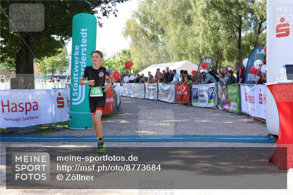 07.09.2025 - 19. Norderstedt Triathlon Zöllner http://msf.ph/oto/8773684 07.09.2025 10:57:39 Ziel 58, 125 meine-sportfotos.de