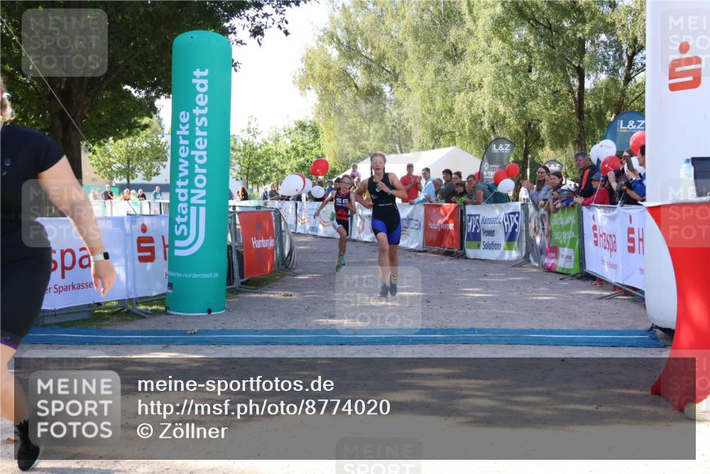 07.09.2025 - 19. Norderstedt Triathlon Zöllner http://msf.ph/oto/8774020 07.09.2025 10:59:42 Ziel 64, 83, 1113 meine-sportfotos.de