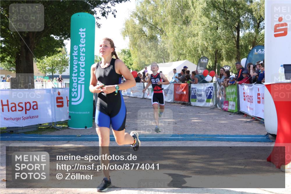 07.09.2025 - 19. Norderstedt Triathlon Zöllner http://msf.ph/oto/8774041 07.09.2025 10:59:43 Ziel 64, 83, 1113 meine-sportfotos.de