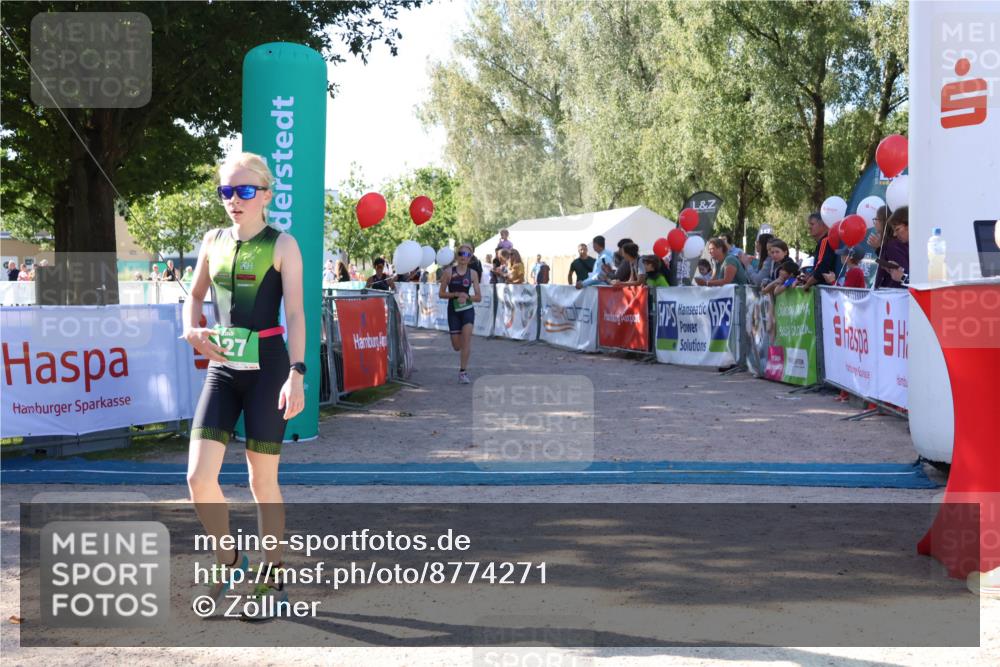 07.09.2025 - 19. Norderstedt Triathlon Zöllner http://msf.ph/oto/8774271 07.09.2025 11:01:11 Ziel 62, 123, 127 meine-sportfotos.de