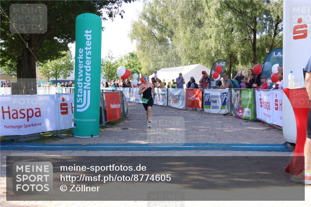 07.09.2025 - 19. Norderstedt Triathlon Zöllner http://msf.ph/oto/8774605 07.09.2025 11:03:53 Ziel 113 meine-sportfotos.de