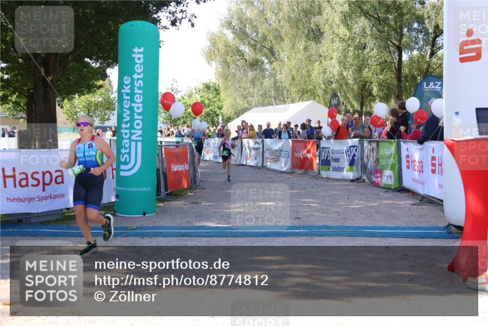 07.09.2025 - 19. Norderstedt Triathlon Zöllner http://msf.ph/oto/8774812 07.09.2025 11:05:10 Ziel 80, 100, 641 meine-sportfotos.de