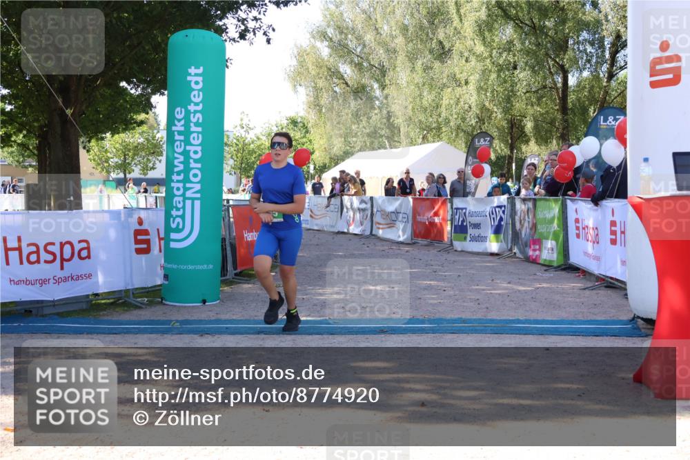 07.09.2025 - 19. Norderstedt Triathlon Zöllner http://msf.ph/oto/8774920 07.09.2025 11:05:58 Ziel 665 meine-sportfotos.de