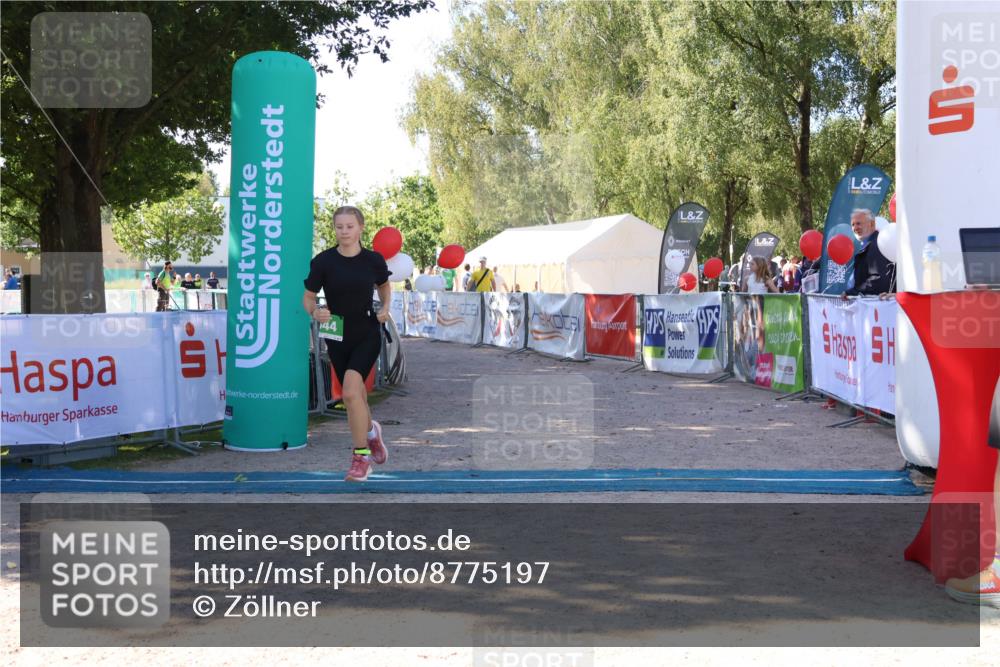 07.09.2025 - 19. Norderstedt Triathlon Zöllner http://msf.ph/oto/8775197 07.09.2025 11:13:46 Ziel 644 meine-sportfotos.de