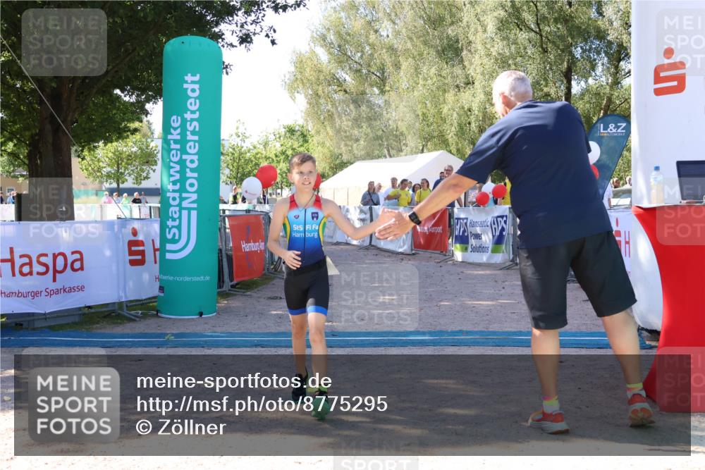 07.09.2025 - 19. Norderstedt Triathlon Zöllner http://msf.ph/oto/8775295 07.09.2025 11:15:42 Ziel 98 meine-sportfotos.de