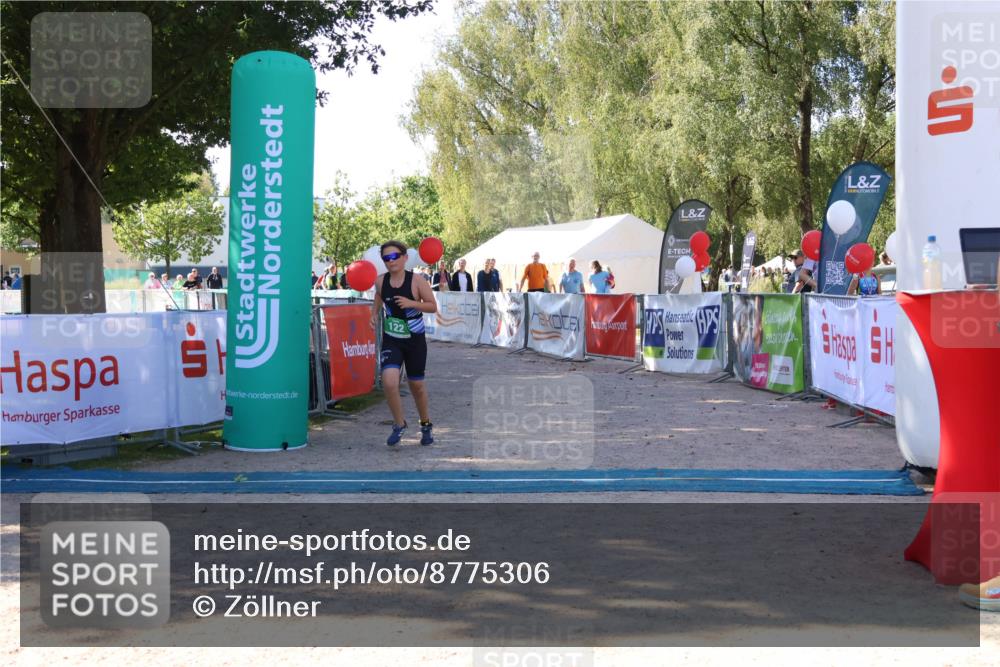 07.09.2025 - 19. Norderstedt Triathlon Zöllner http://msf.ph/oto/8775306 07.09.2025 11:16:09 Ziel 122 meine-sportfotos.de