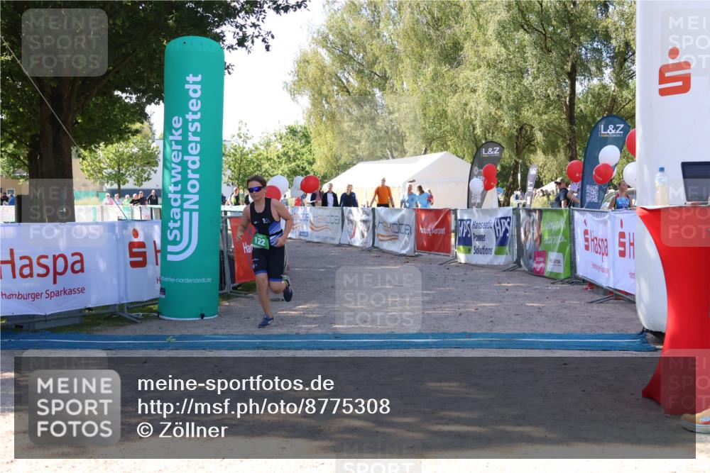 07.09.2025 - 19. Norderstedt Triathlon Zöllner http://msf.ph/oto/8775308 07.09.2025 11:16:09 Ziel 122 meine-sportfotos.de