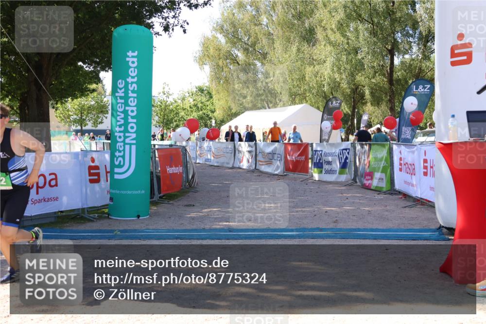 07.09.2025 - 19. Norderstedt Triathlon Zöllner http://msf.ph/oto/8775324 07.09.2025 11:16:10 Ziel 122 meine-sportfotos.de