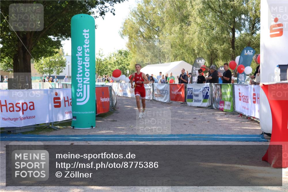 07.09.2025 - 19. Norderstedt Triathlon Zöllner http://msf.ph/oto/8775386 07.09.2025 11:45:02 Ziel 1163 meine-sportfotos.de