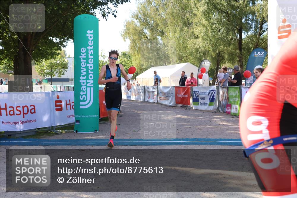 07.09.2025 - 19. Norderstedt Triathlon Zöllner http://msf.ph/oto/8775613 07.09.2025 11:49:20 Ziel 1171 meine-sportfotos.de