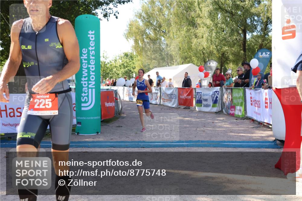 07.09.2025 - 19. Norderstedt Triathlon Zöllner http://msf.ph/oto/8775748 07.09.2025 11:51:06 Ziel 225, 1185, 1335 meine-sportfotos.de