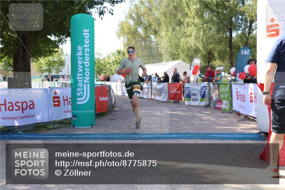 07.09.2025 - 19. Norderstedt Triathlon Zöllner http://msf.ph/oto/8775875 07.09.2025 11:52:48 Ziel 1188 meine-sportfotos.de