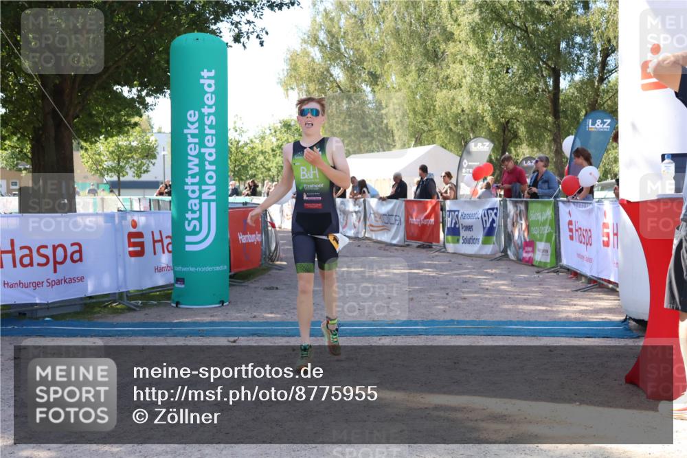 07.09.2025 - 19. Norderstedt Triathlon Zöllner http://msf.ph/oto/8775955 07.09.2025 11:54:09 Ziel 1180 meine-sportfotos.de
