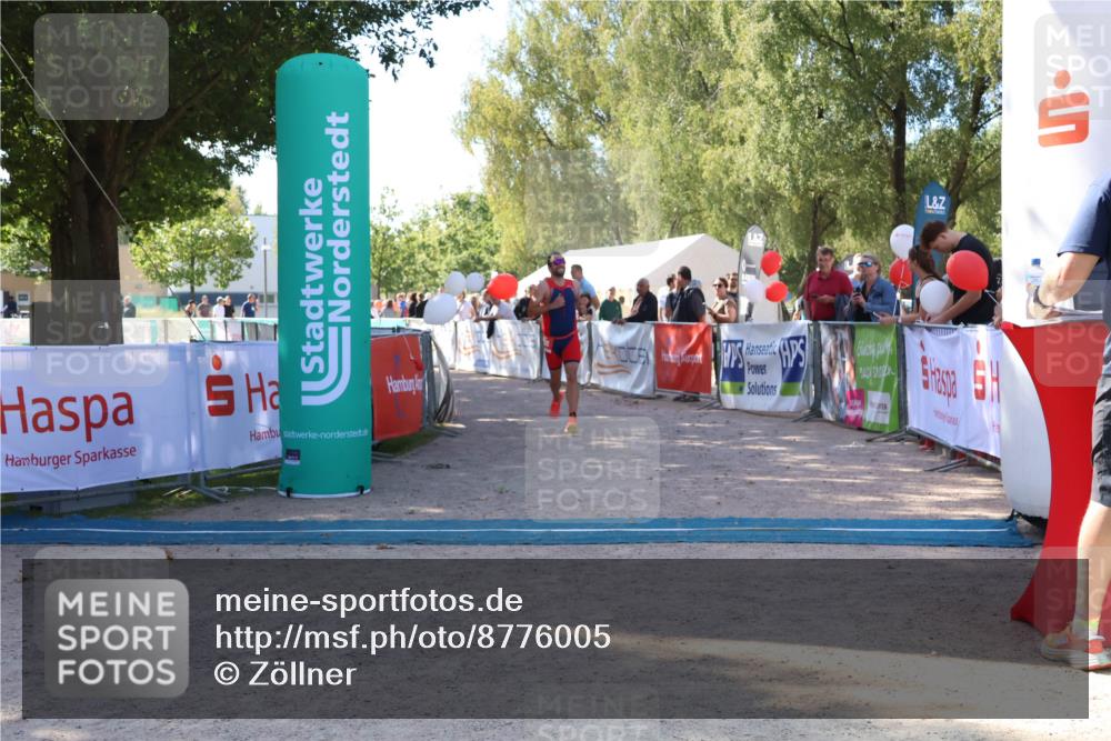 07.09.2025 - 19. Norderstedt Triathlon Zöllner http://msf.ph/oto/8776005 07.09.2025 11:54:55 Ziel 238 meine-sportfotos.de