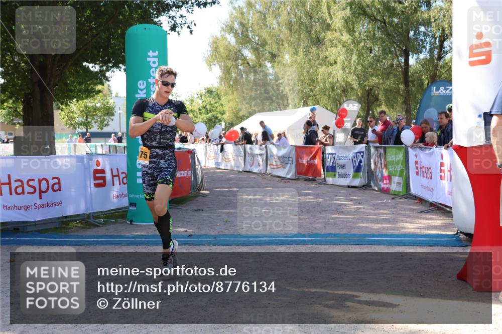 07.09.2025 - 19. Norderstedt Triathlon Zöllner http://msf.ph/oto/8776134 07.09.2025 11:56:49 Ziel 1175 meine-sportfotos.de