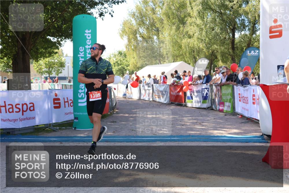 07.09.2025 - 19. Norderstedt Triathlon Zöllner http://msf.ph/oto/8776906 07.09.2025 12:07:08 Ziel 1395 meine-sportfotos.de