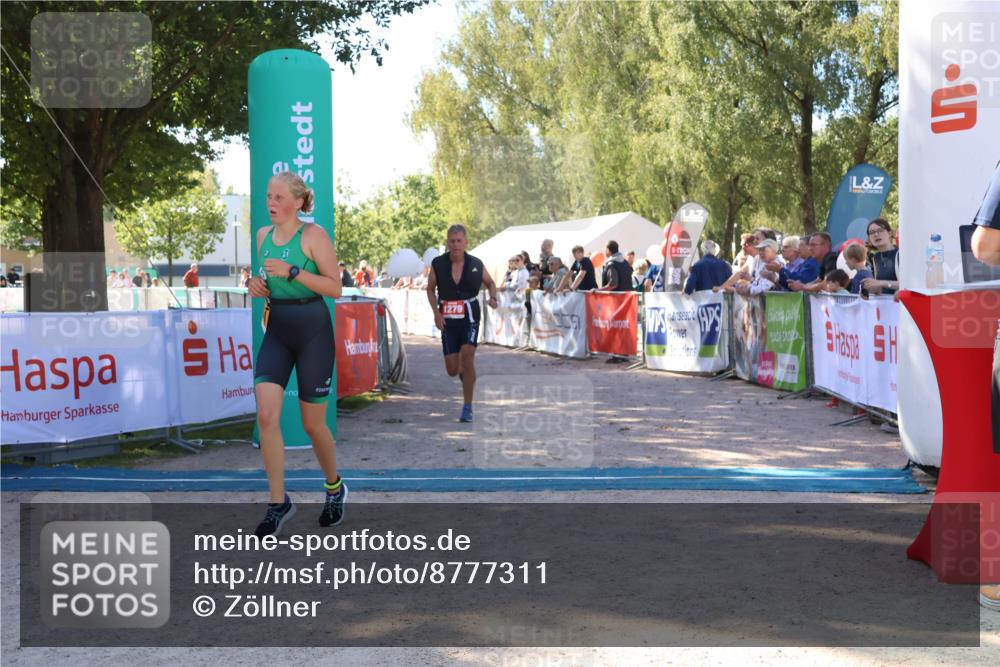07.09.2025 - 19. Norderstedt Triathlon Zöllner http://msf.ph/oto/8777311 07.09.2025 12:10:42 Ziel 1164, 1279 meine-sportfotos.de