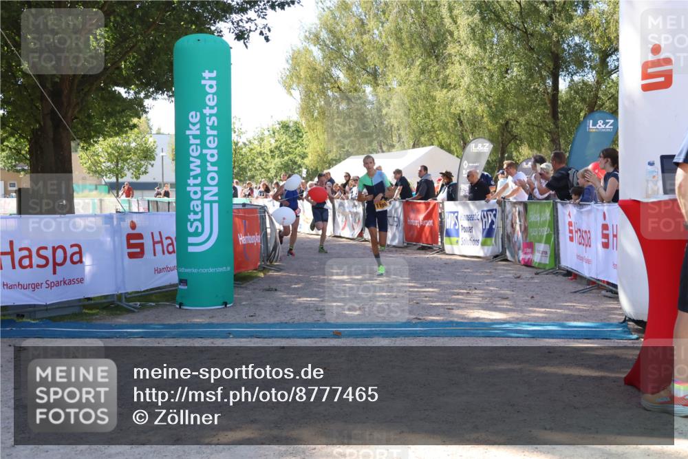 07.09.2025 - 19. Norderstedt Triathlon Zöllner http://msf.ph/oto/8777465 07.09.2025 12:13:50 Ziel 229, 1182, 1190 meine-sportfotos.de