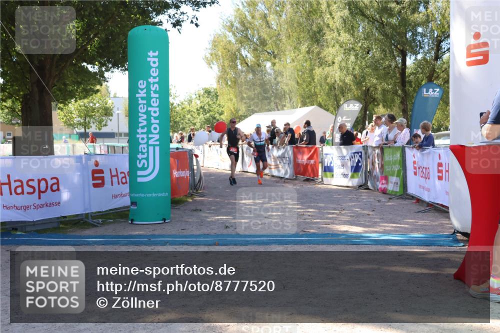 07.09.2025 - 19. Norderstedt Triathlon Zöllner http://msf.ph/oto/8777520 07.09.2025 12:14:47 Ziel 154, 819 meine-sportfotos.de