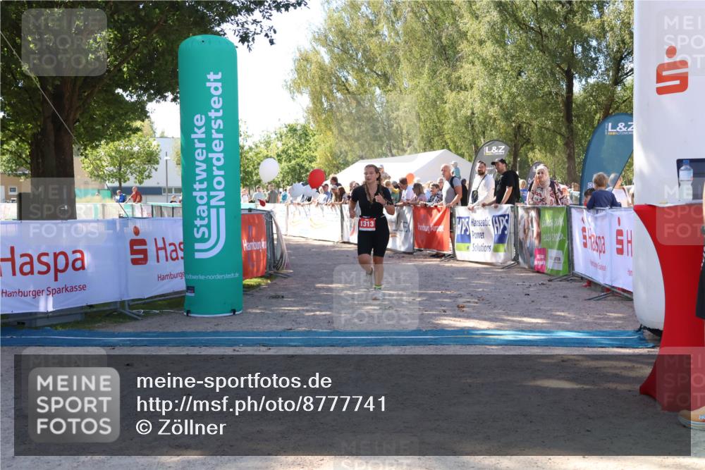 07.09.2025 - 19. Norderstedt Triathlon Zöllner http://msf.ph/oto/8777741 07.09.2025 12:18:58 Ziel 203, 1313 meine-sportfotos.de