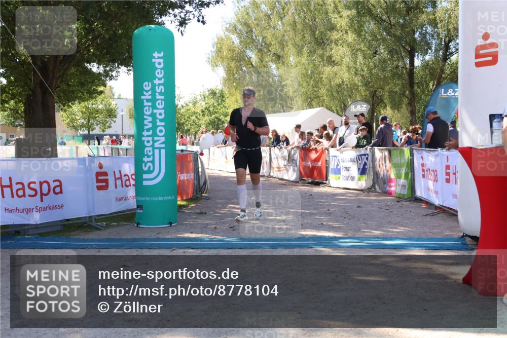 07.09.2025 - 19. Norderstedt Triathlon Zöllner http://msf.ph/oto/8778104 07.09.2025 12:24:27 Ziel 138, 152, 281 meine-sportfotos.de
