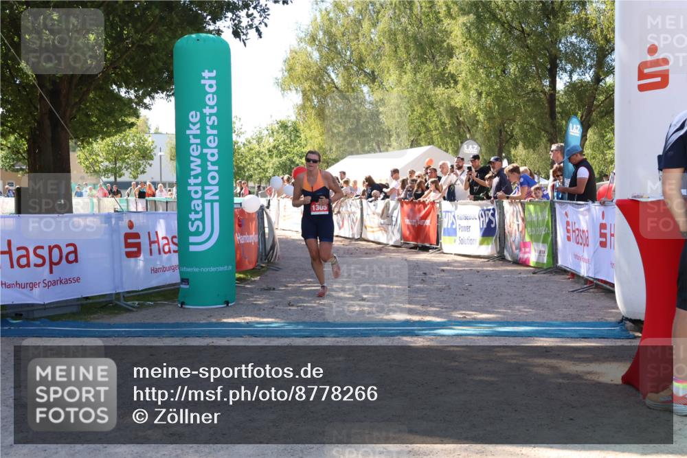 07.09.2025 - 19. Norderstedt Triathlon Zöllner http://msf.ph/oto/8778266 07.09.2025 12:28:04 Ziel 1305 meine-sportfotos.de